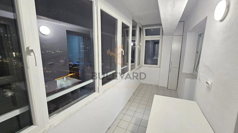 Apartament cu 3 camere decomandat în Zorilor