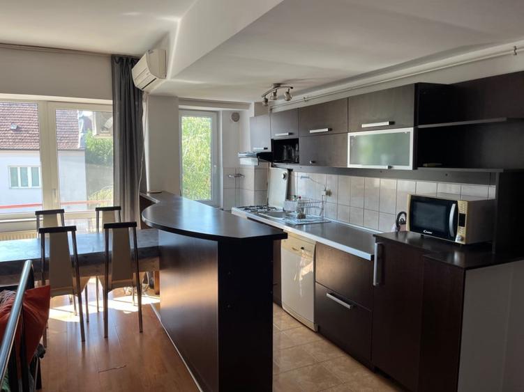 Inchiriez apartament 3 camere in zona centrala Cluj Napoca - 10