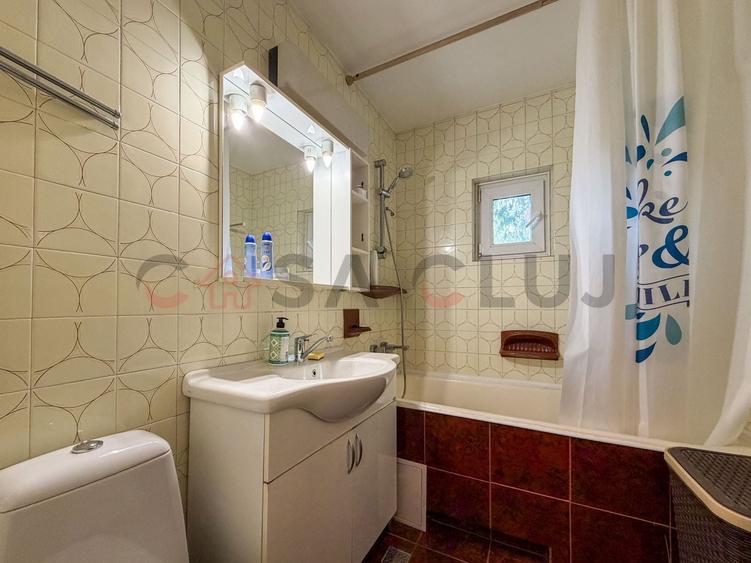 Apartament cu 4 camere decomandat, mobilat în Zorilor