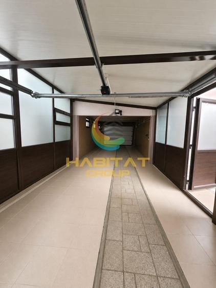 Casă individuală cu 8 camere cu Piscina în Central