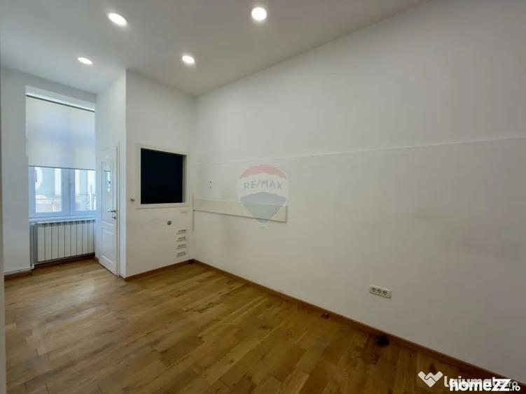 Spațiu comercial, de 200 mp, în Ultracentral