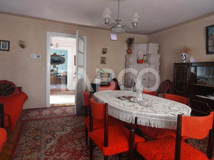 Casă individuală cu 2 camere cu Canalizare în Ultracentral