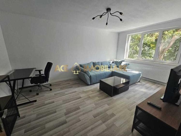Apartament cu 2 camere decomandat, mobilat în Antiaeriană