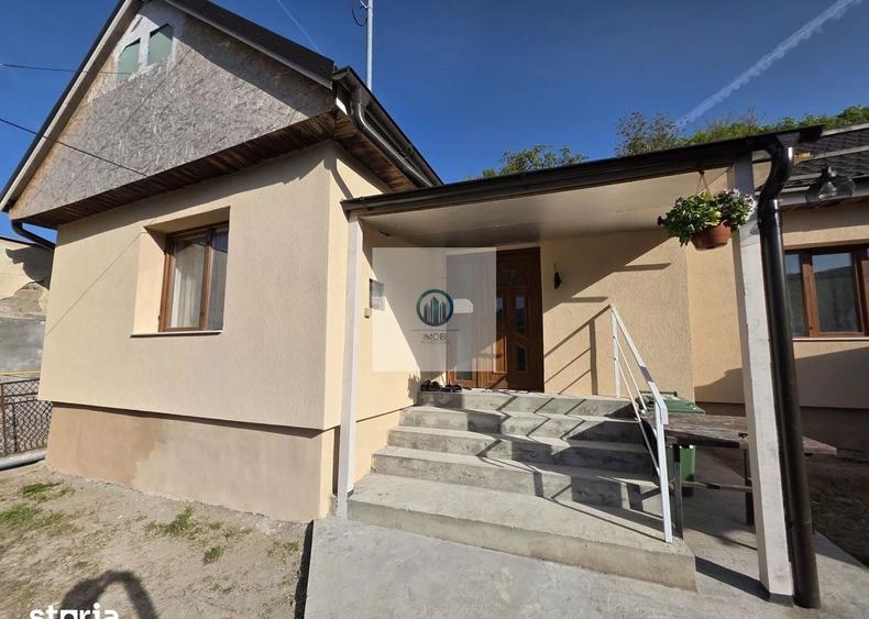 Casă individuală cu 4 camere cu Canalizare în Călugareni