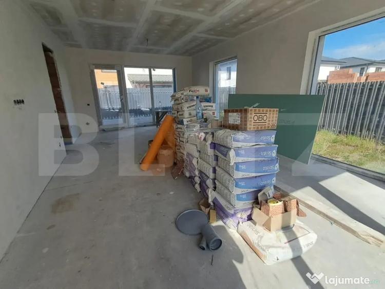 Casă cu 5 camere cu Teren 250 Mp în Central