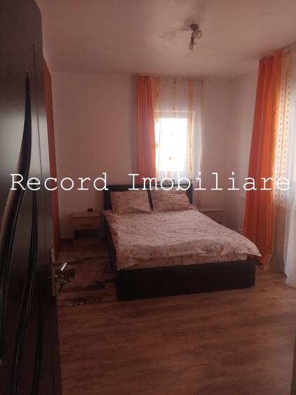 Apartament 3 camere zona Parcul Poligon Floresti - 5