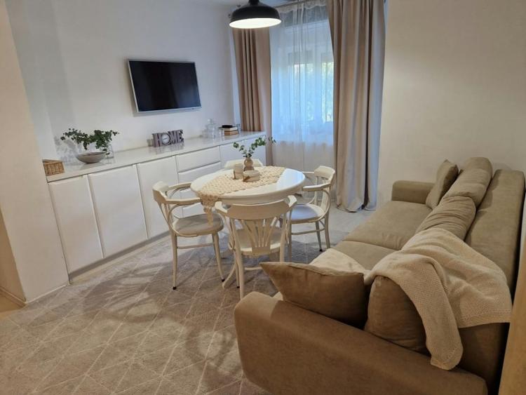 Apartament cu 2 camere decomandat, mobilat în George Enescu
