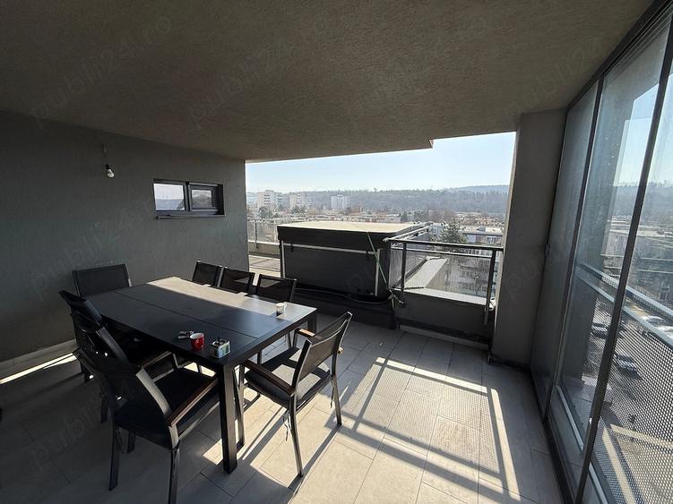 Apartament cu 3 camere decomandat în Mureșeni