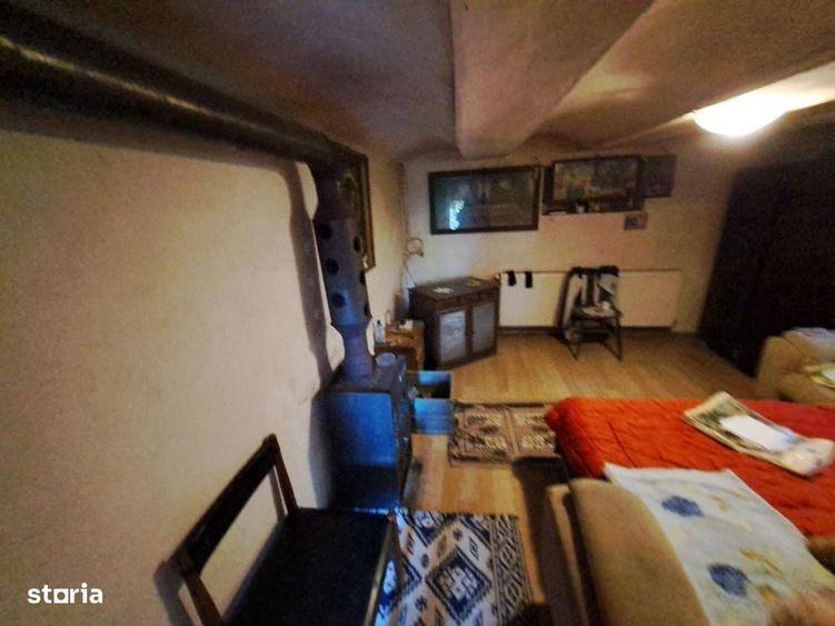 Casă cu 3 camere în Ruși