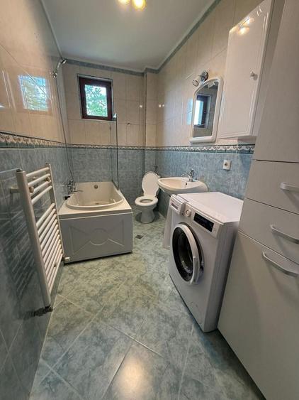 Apartament cu 2 camere decomandat în Carpați 2
