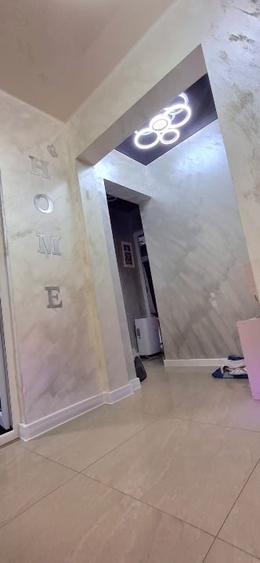 Apartament cu 2 camere decomandat, mobilat în Sud