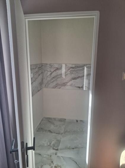 Garsonieră decomandată în Rogerius