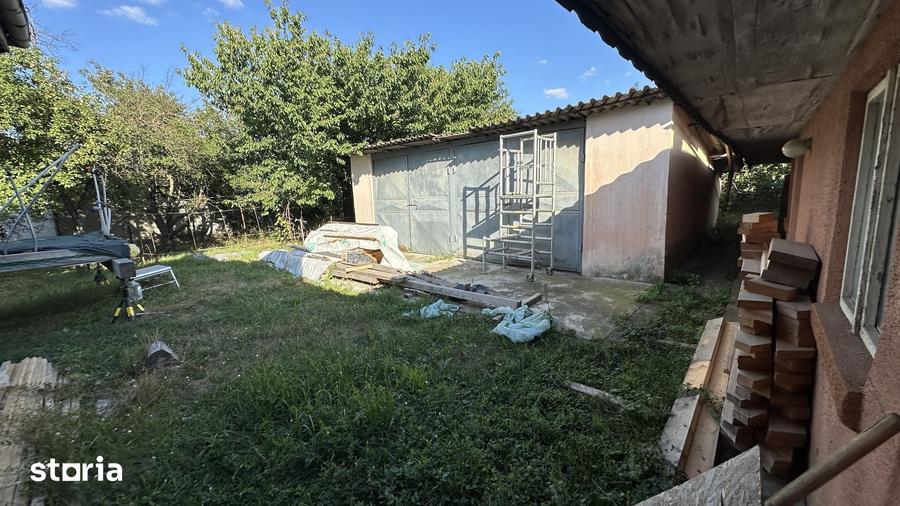 Casă cu 4 camere cu Teren 1524 Mp în Tache