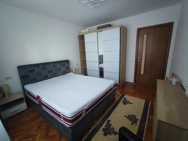 Apartament cu 3 camere decomandat în Tomis Nord