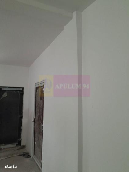 Casă cu 2 camere cu Teren 200 Mp în Giulești