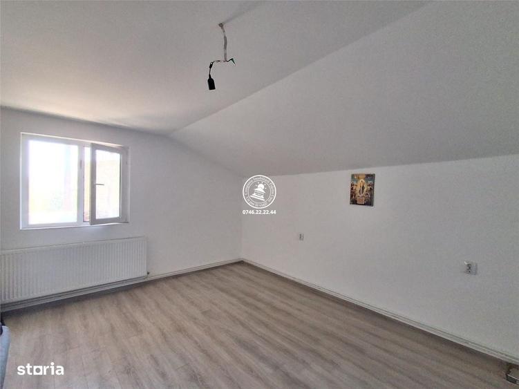 Casă cu 4 camere în Valea Lupului