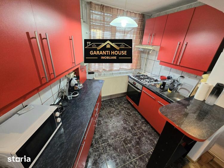 Apartament cu 2 camere decomandat în Traian