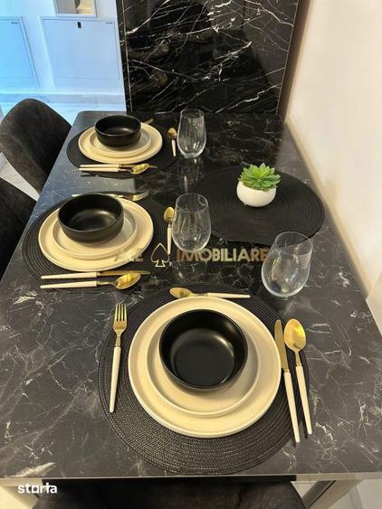 Apartament cu 3 camere, mobilat în Central