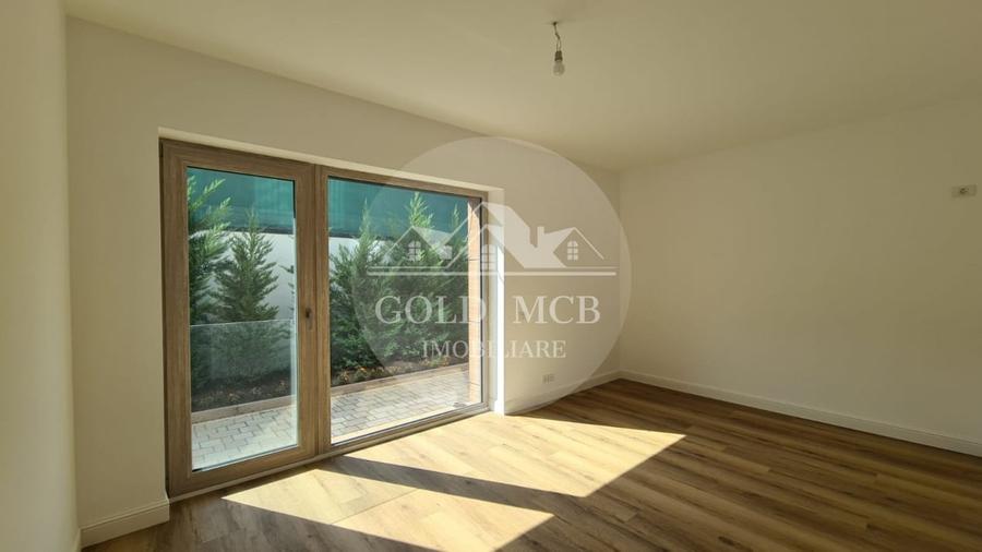 Apartament cu 3 camere decomandat în Dămăroaia