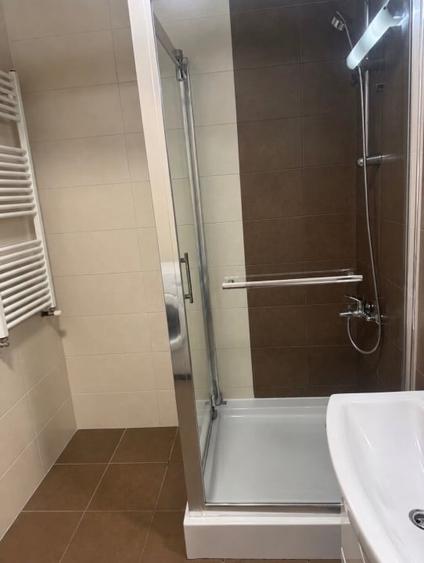 Apartament cu 2 camere semidecomandat, mobilat în Zorilor
