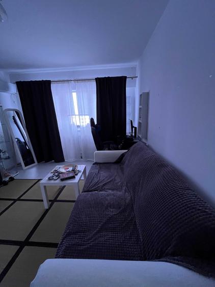 Apartament cu 3 camere decomandat în Gorjului