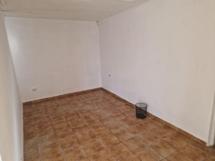 Spațiu comercial, de 60 mp, în Poarta Albă