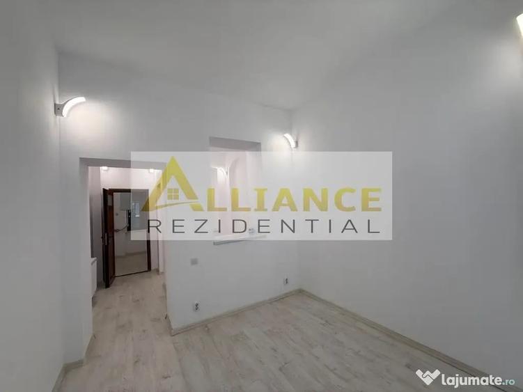 Apartament cu 2 camere semidecomandat în Centrul Istoric
