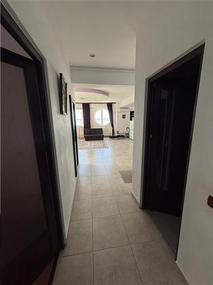 Apartament cu 3 camere decomandat, mobilat în Nord