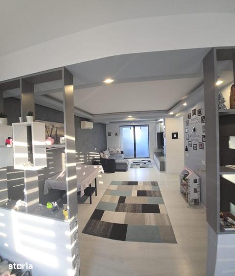 Apartament cu 3 camere în Brăilei