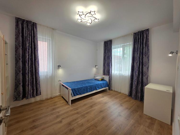 Casă cu 4 camere cu Teren 305 Mp în Corbeanca