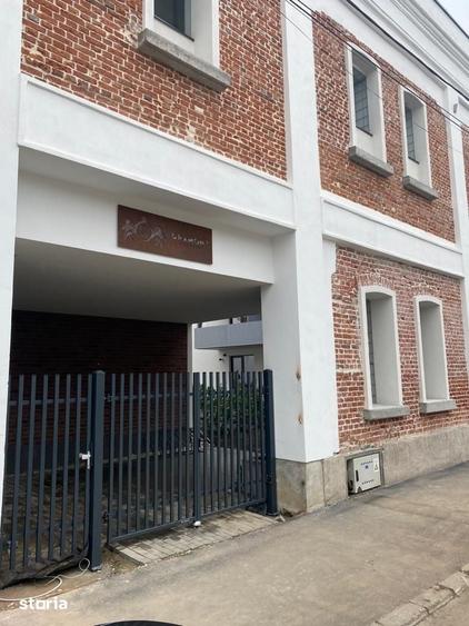 Apartament cu 3 camere în Parcul Carol