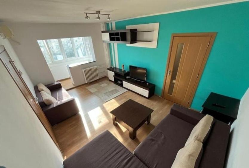 Apartament cu 2 camere semidecomandat, mobilat în Brâncoveanu