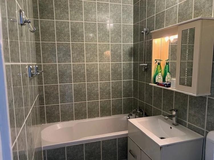 Apartament cu 2 camere semidecomandat în Pajura