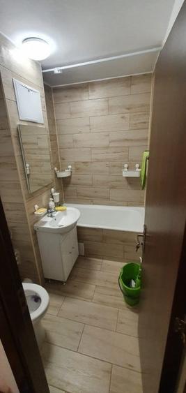 Garsonieră decomandată în Tineretului