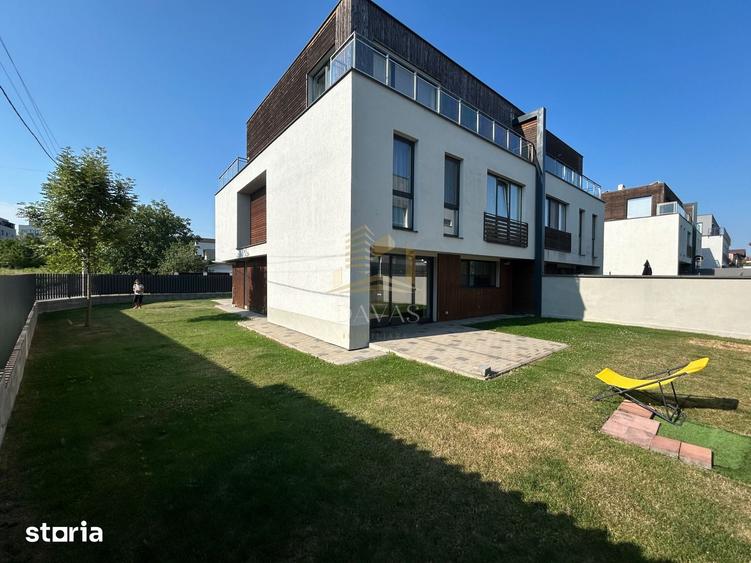 Casă cu 5 camere cu Teren 375 Mp în Europa