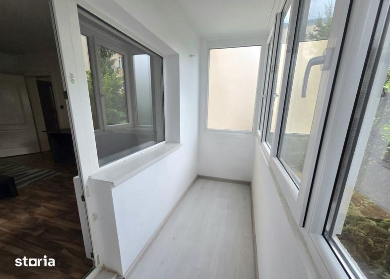 Apartament cu 4 camere decomandat, mobilat în Mărăști