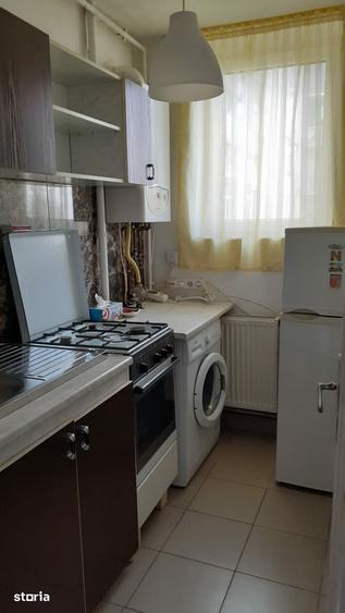 Apartament cu 2 camere semidecomandat în Gara de Nord