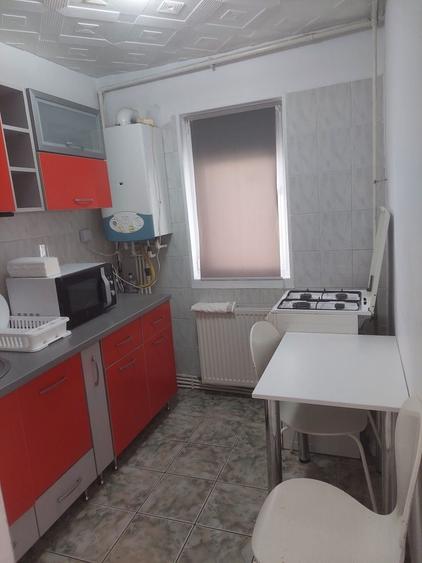 Inchiriere apartament 2 camere - 13