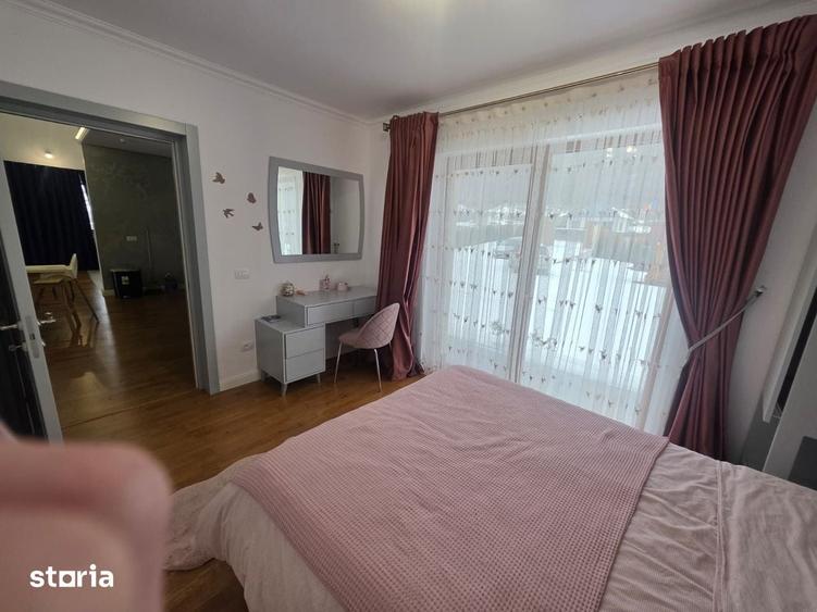Casă cu 5 camere cu Teren 1800 Mp în Brusturi