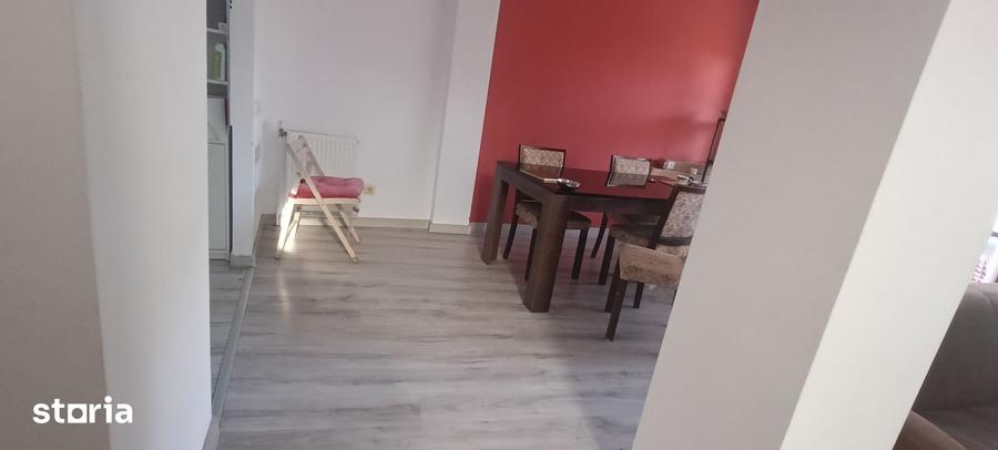 Casă cu 3 camere cu Teren 108 Mp în Vatra Luminoasă