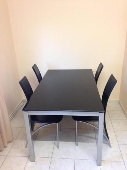 Apartament cu 2 camere decomandat în Plopilor