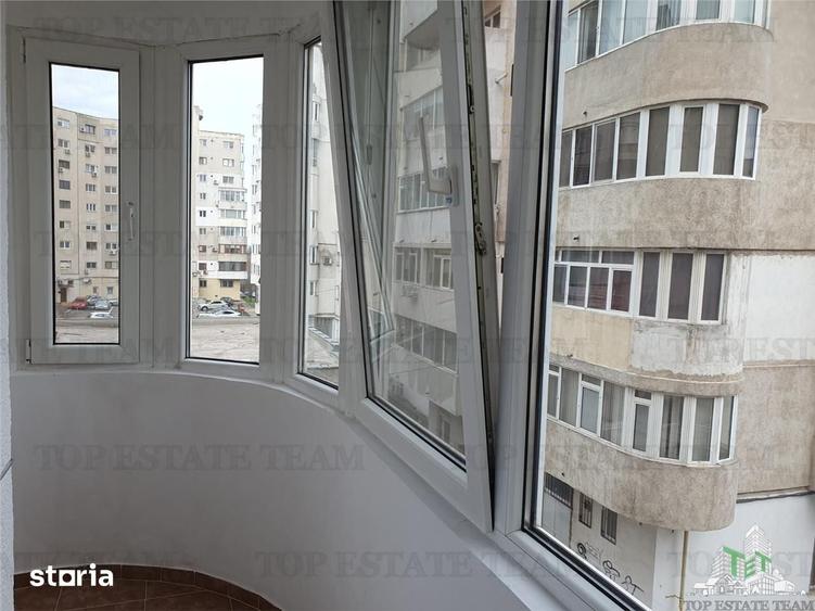 Apartament cu 2 camere decomandat în Stadion