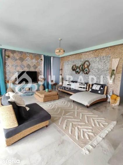 Apartament cu 3 camere semidecomandat în Europa