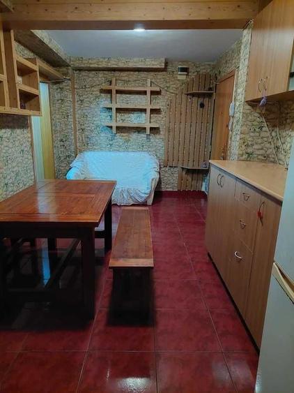 Apartament cu 2 camere decomandat în Rahova