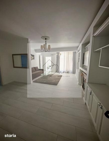 Apartament cu 3 camere semidecomandat în Aviației