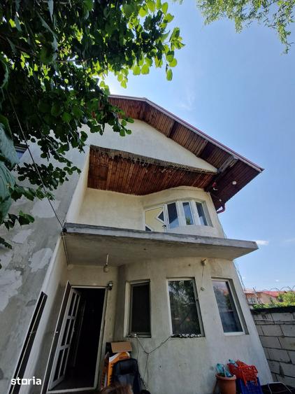 Casă cu 3 camere cu Teren 200 Mp în Pantelimon