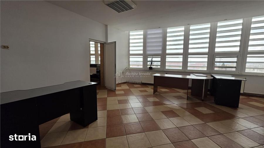Spațiu comercial, de 1,386 mp, în Bordei