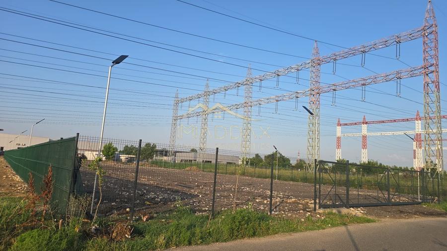 Teren construcție, în Splaiul Unirii