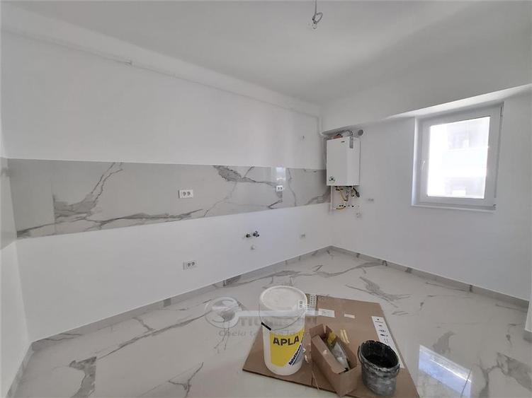Apartament cu 2 camere decomandat în Galata