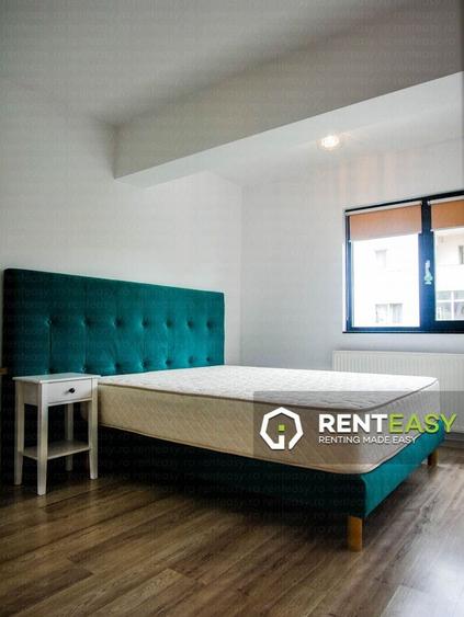 Apartament cu 2 camere nedecomandat în Podul de Fier